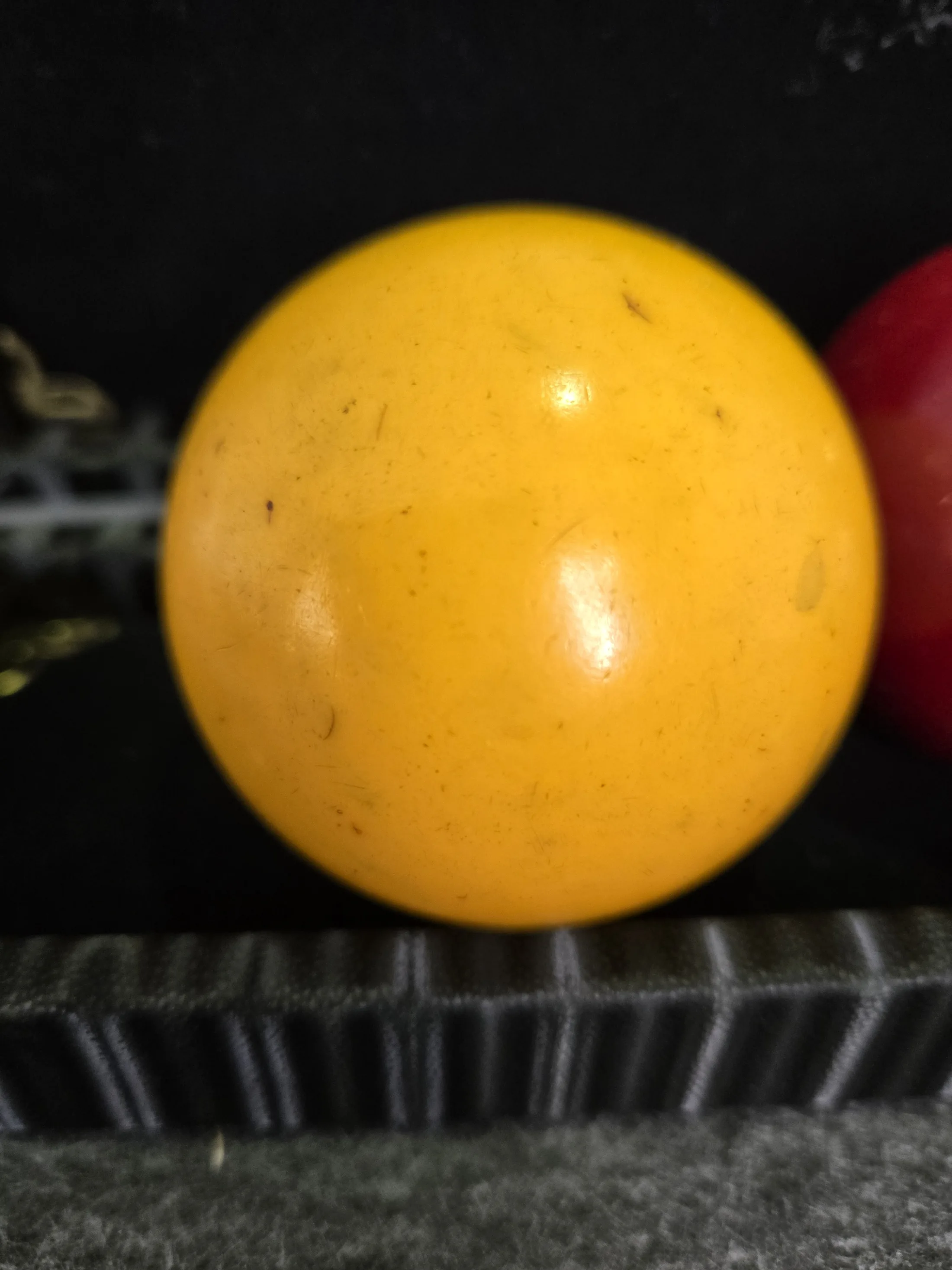 Polonya Katalin Sarı Renk Bilardo Topu
